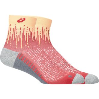 PERFORMANCE RUN SOCK QUARTER