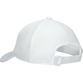 PERFORMANCE CAP